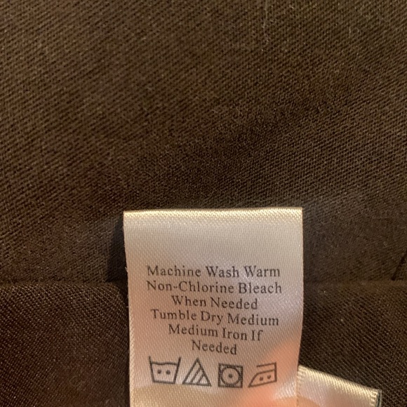 Gently worn Coldwater Creek ladies skirt, size 8 - Picture 3 of 3